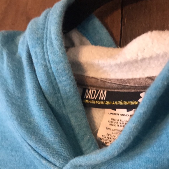 Under Armour Hoodie - Picture 6 of 6